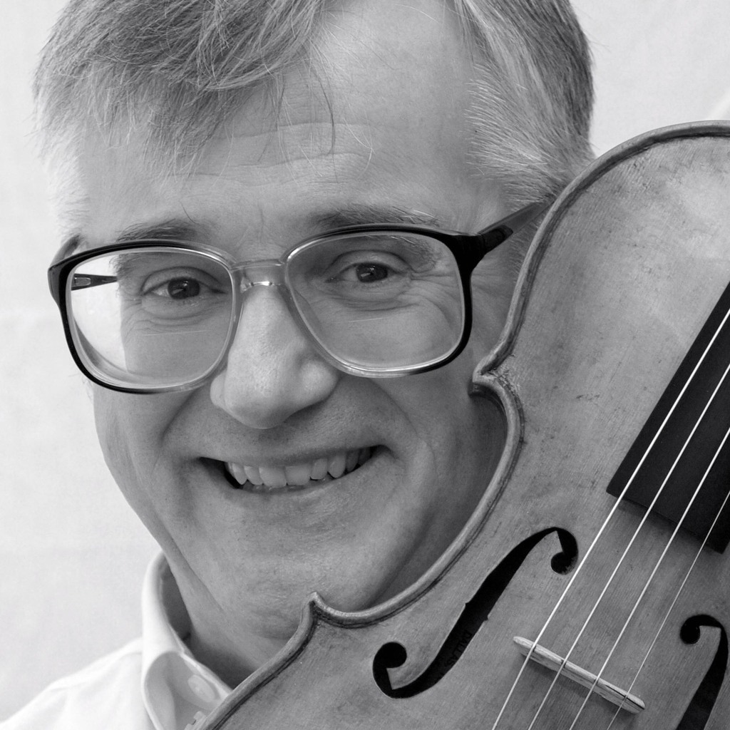 Bruce Erwin, violin and viola teacher at the NJ School of Music in Medford